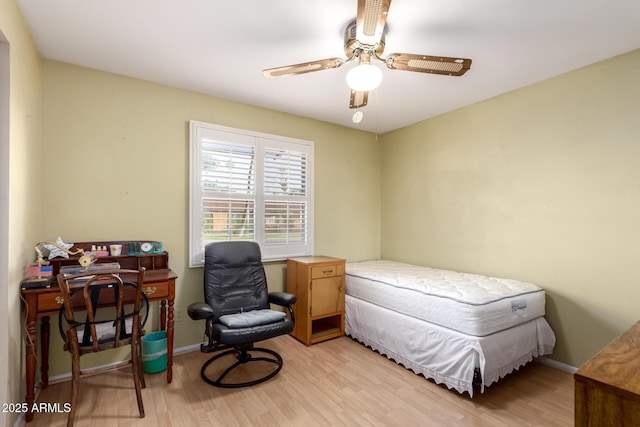 4046 E Crocus Dr, Phoenix, AZ 85032 - bedroom featuring light wood finished floors and a ceiling fan