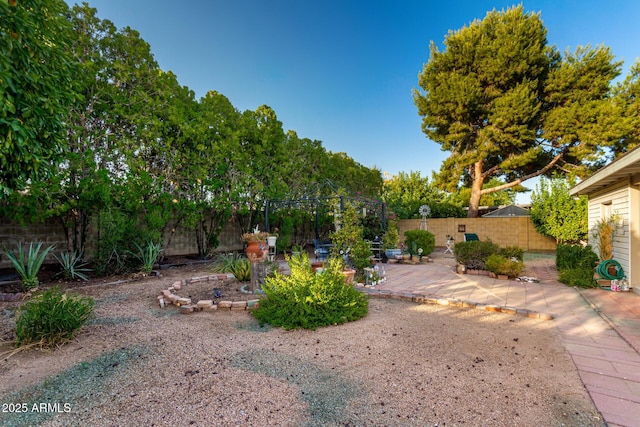 4046 E Crocus Dr, Phoenix, AZ 85032 - fenced backyard featuring a patio