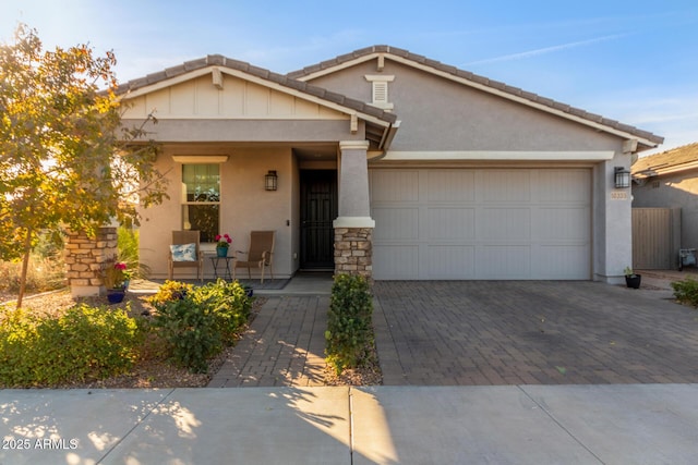 view of front of home featuring a garage