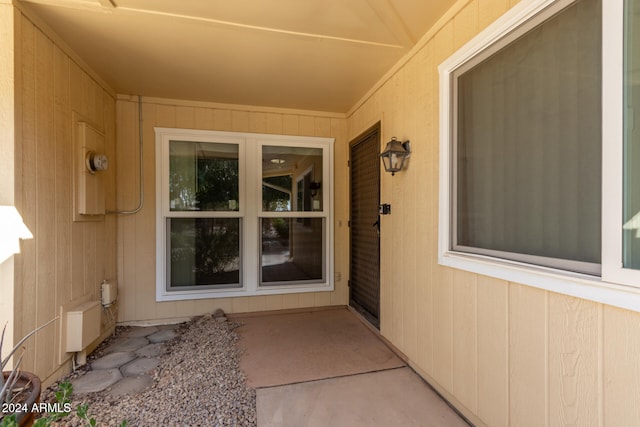 view of entrance to property