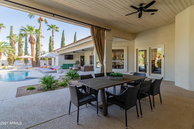 view of patio / terrace with an outdoor hangout area and ceiling fan