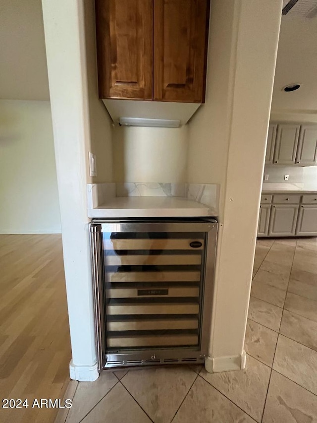 room details featuring bar and beverage cooler