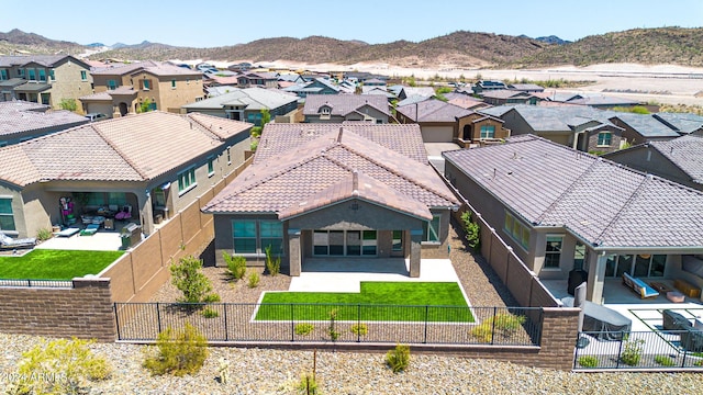 bird's eye view with a mountain view