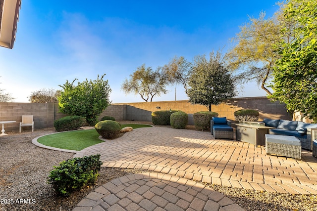 view of patio / terrace with a fenced backyard and an outdoor hangout area