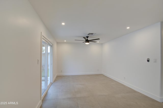 empty room with ceiling fan