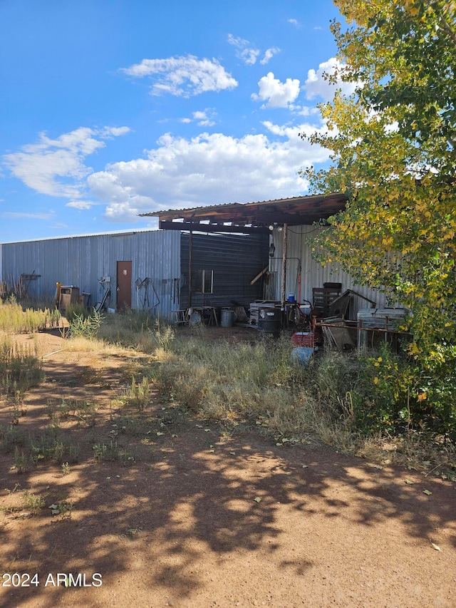 view of outdoor structure