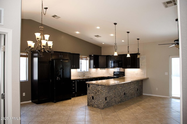 749 N 99th St, Mesa, AZ 85207 - kitchen featuring black appliances, a sink, lofted ceiling, backsplash, and a peninsula