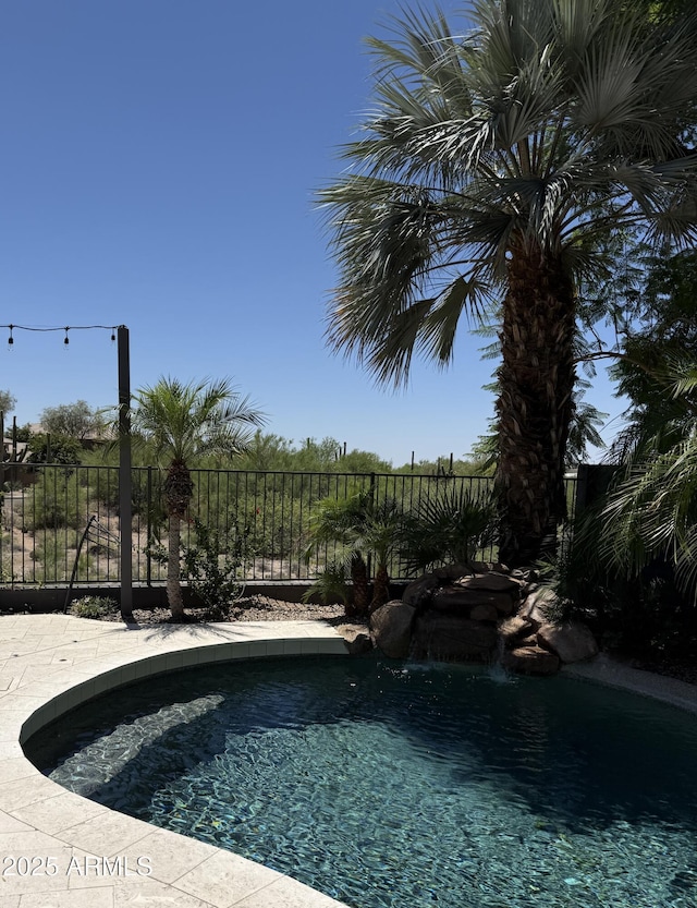 33220 N 60th Way, Scottsdale, AZ 85266 - view of swimming pool