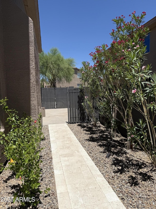 33220 N 60th Way, Scottsdale, AZ 85266 - view of yard