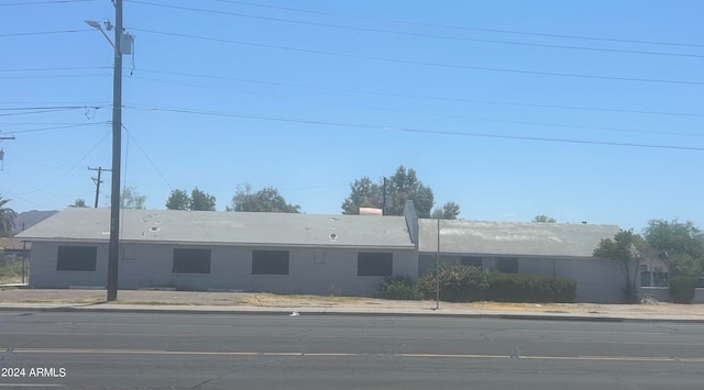 Listing photo 2 for 111 E Southern Ave -, Unit Phoenix AZ 85040