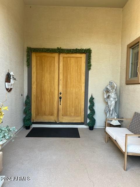 view of entrance to property