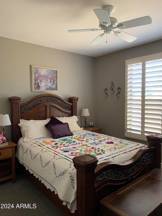 bedroom featuring carpet flooring and ceiling fan