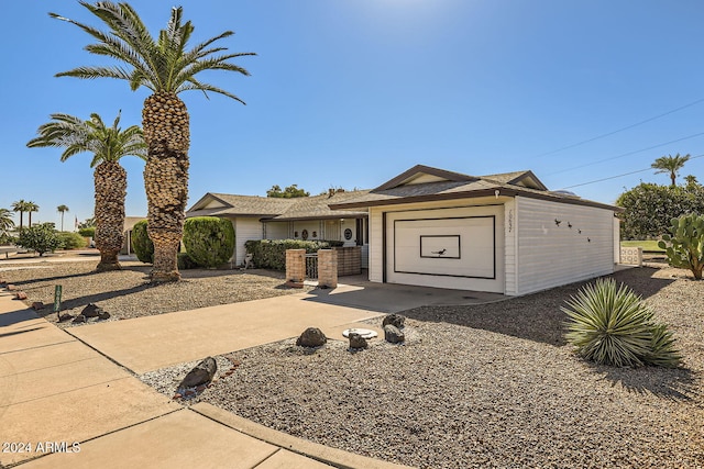 view of front of house featuring a garage