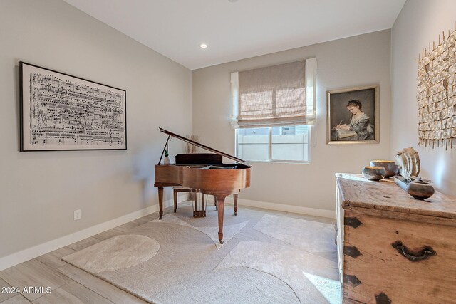 misc room featuring light hardwood / wood-style flooring