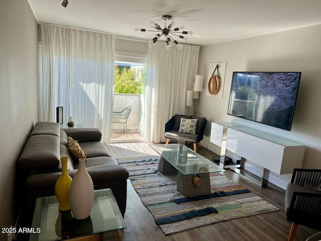 4610 N 68th St N Unit 476, Scottsdale, AZ 85251 - living room featuring wood finished floors and a chandelier