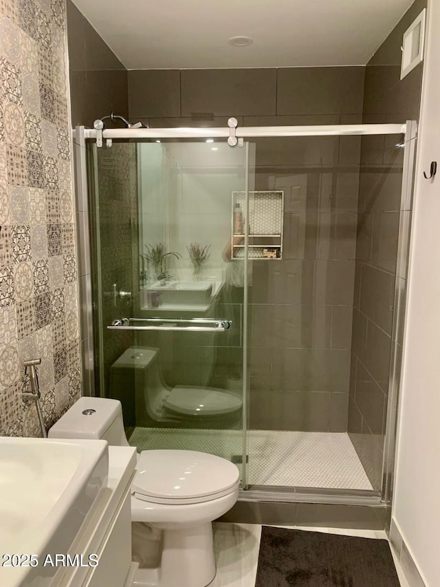 4610 N 68th St N Unit 476, Scottsdale, AZ 85251 - full bathroom featuring vanity, a stall shower, and tile patterned floors