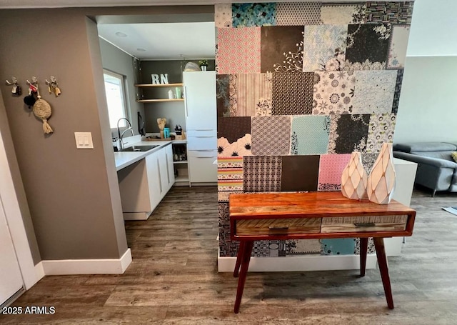 4610 N 68th St N Unit 476, Scottsdale, AZ 85251 - dining room with wood finished floors
