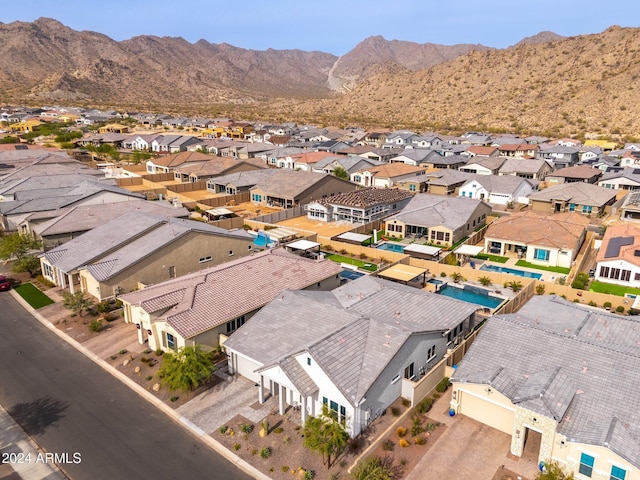 bird's eye view featuring a mountain view