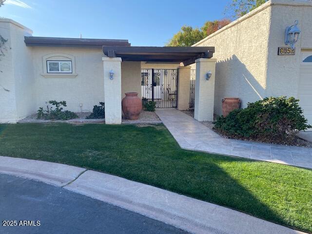 Listing photo 2 for 6051 E Vernon Ave, Scottsdale AZ 85257