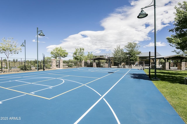 6975 E Lynx Wagon Rd, Prescott Valley, AZ 86314 - exterior space featuring community basketball court and fence
