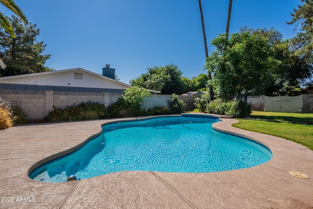 405 E Stanford Ave, Gilbert, AZ 85234 - view of pool featuring a fenced backyard