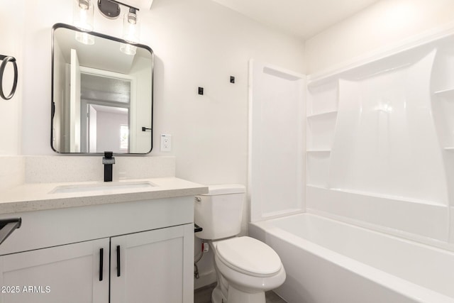 11842 N 30th Dr, Phoenix, AZ 85029 - bathroom with toilet, vanity, and shower / bathtub combination