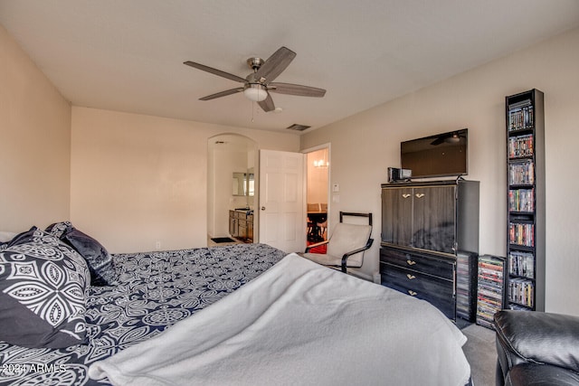 bedroom featuring carpet flooring and ceiling fan