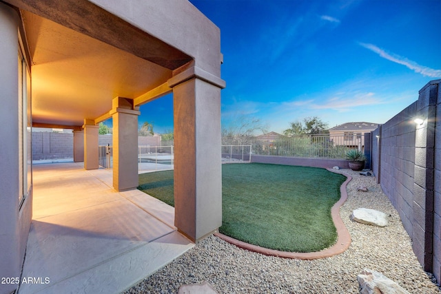 10253 E Indigo Dr, Scottsdale, AZ 85255 - view of yard with a patio area