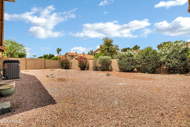 8913 S Forest Ave, Tempe, AZ 85284 - fenced backyard featuring cooling unit