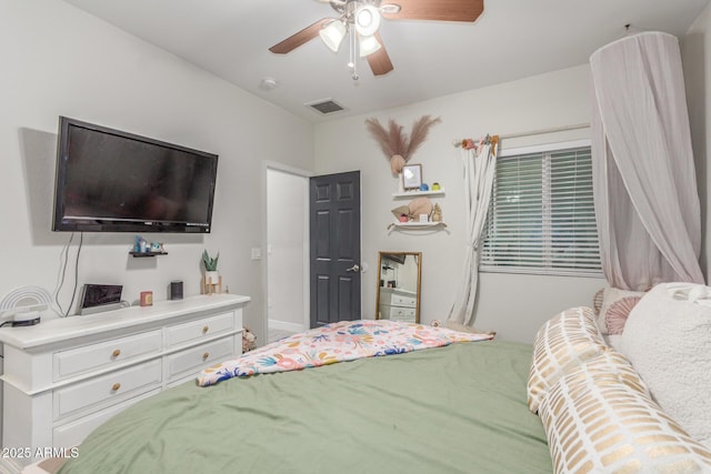 4446 W Kimberly Way, Glendale, AZ 85308 - bedroom featuring ceiling fan