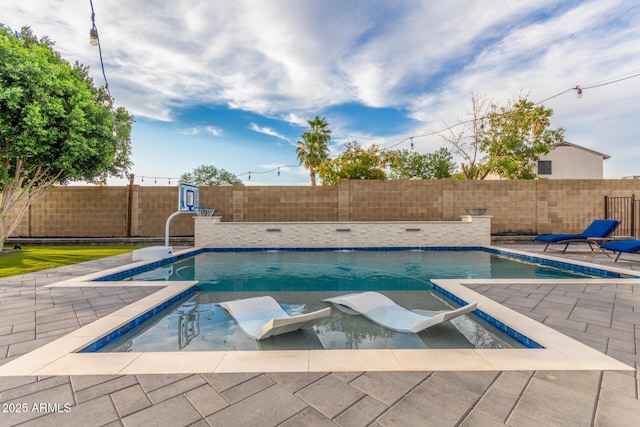 4446 W Kimberly Way, Glendale, AZ 85308 - view of pool with a patio area and a fenced backyard