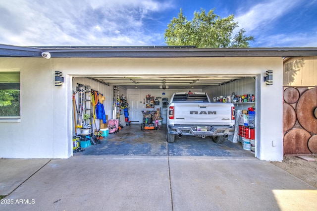 4162 W Sierra St, Phoenix, AZ 85029 - garage featuring concrete driveway