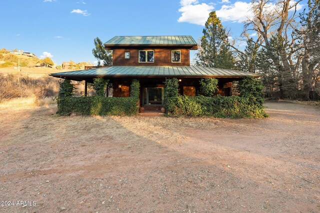 view of front of house with a porch