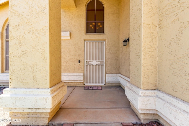 1403 W Goldfinch Way, Chandler, AZ 85286 - view of exterior entry with stucco siding