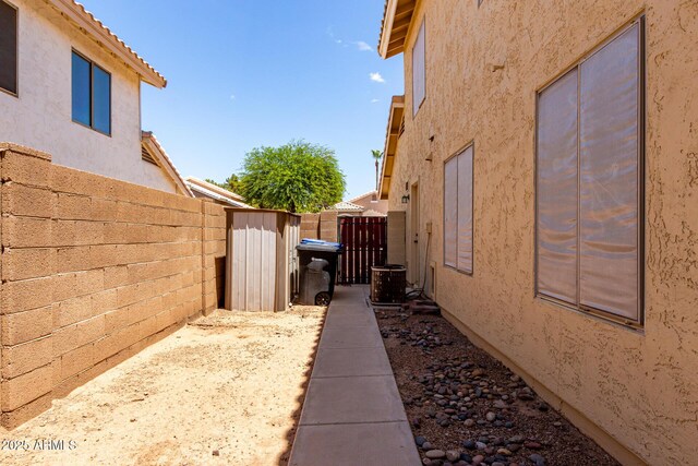 1403 W Goldfinch Way, Chandler, AZ 85286 - view of yard