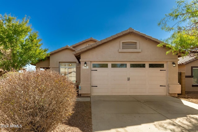 view of front facade with a garage