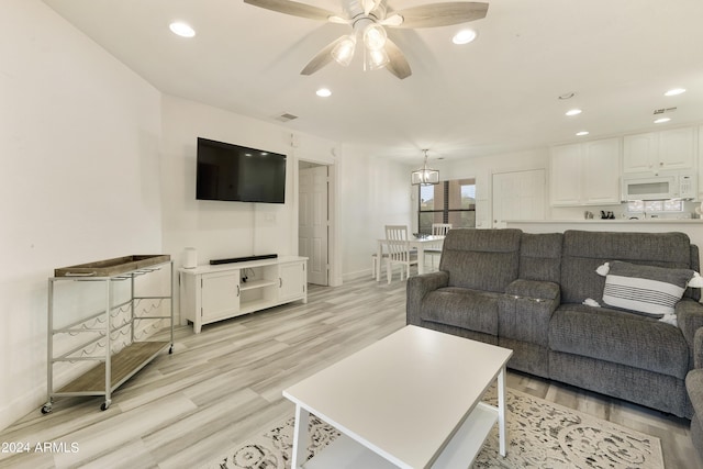 14910 N Kings Way Unit 206, Fountain Hills, AZ 85268 - living area with recessed lighting, ceiling fan, light wood-style flooring, and baseboards