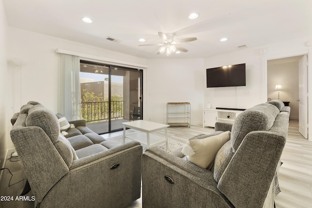 14910 N Kings Way Unit 206, Fountain Hills, AZ 85268 - living room featuring a ceiling fan, recessed lighting, light wood-style flooring, and baseboards
