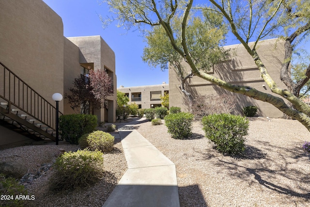 14910 N Kings Way Unit 206, Fountain Hills, AZ 85268 - view of community with stairway