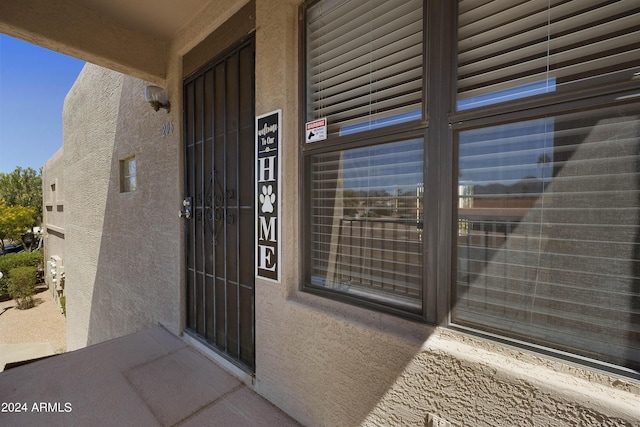14910 N Kings Way Unit 206, Fountain Hills, AZ 85268 - property entrance featuring stucco siding