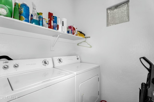 laundry area with laundry area and independent washer and dryer