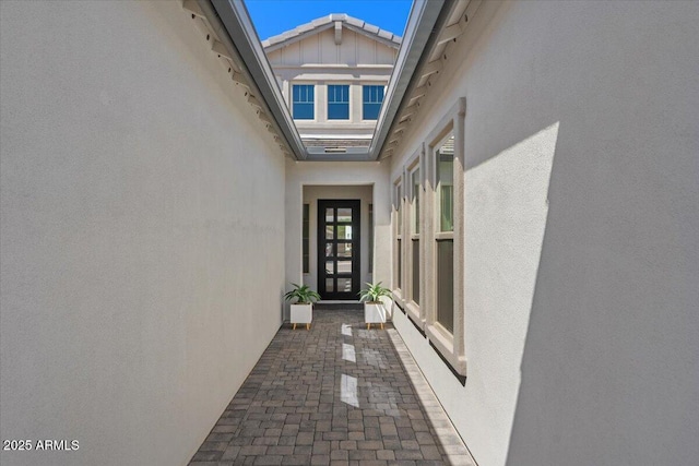 5860 E Sanford St, Mesa, AZ 85215 - entrance to property featuring stucco siding