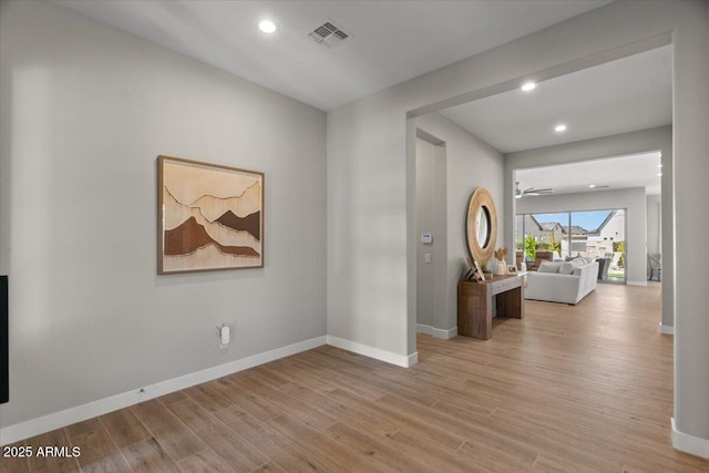 5860 E Sanford St, Mesa, AZ 85215 - corridor featuring light wood-style floors, baseboards, visible vents, and recessed lighting