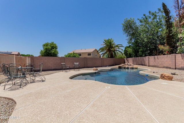 6276 N 75th Ln, Glendale, AZ 85303 - view of pool with a patio area and a fenced backyard
