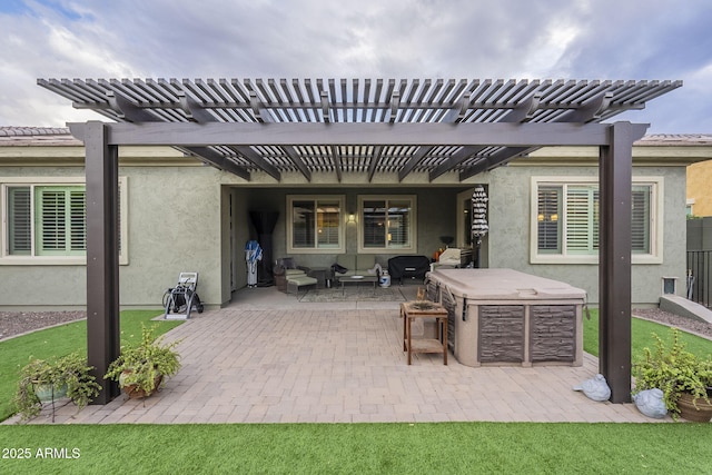 view of patio featuring a pergola