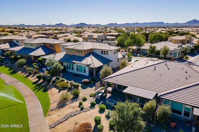 bird's eye view featuring a mountain view