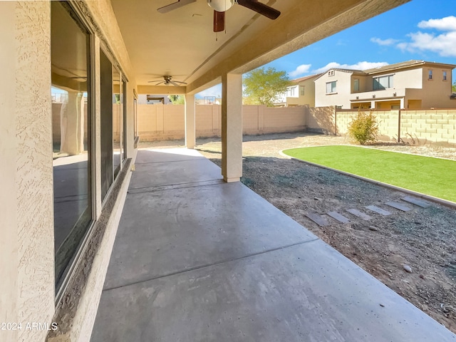 view of patio with ceiling fan