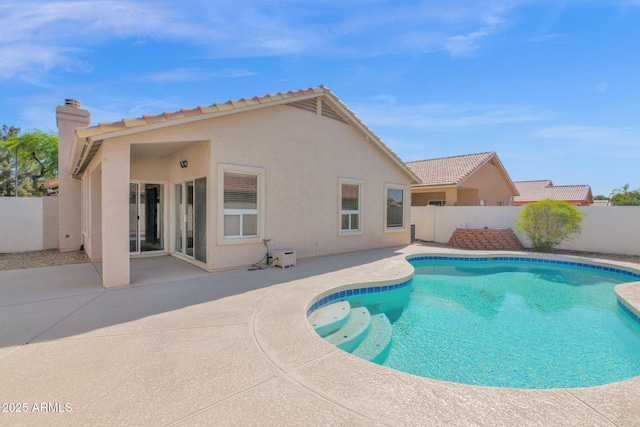 5252 W Pontiac Dr, Glendale, AZ 85308 - view of pool with a fenced in pool, a patio, and a fenced backyard