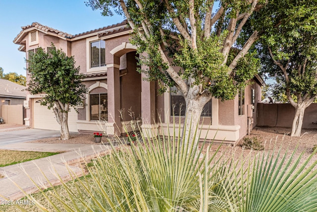 view of front of property featuring a garage