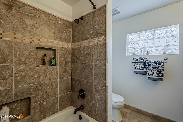 402 E Claremont St, Phoenix, AZ 85012 - full bathroom featuring toilet and bathing tub / shower combination
